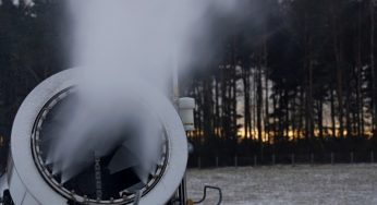 Гродненский «Олимп» засыпает снегом. Из пушек