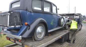 В Кузнице задержали Rolls-Royce стоимостью 60 тыс. евро: белорус вез его в Россию