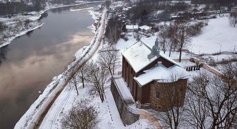 В Коложе закончился ремонт стены. Начинается подготовка к ремонту внутри