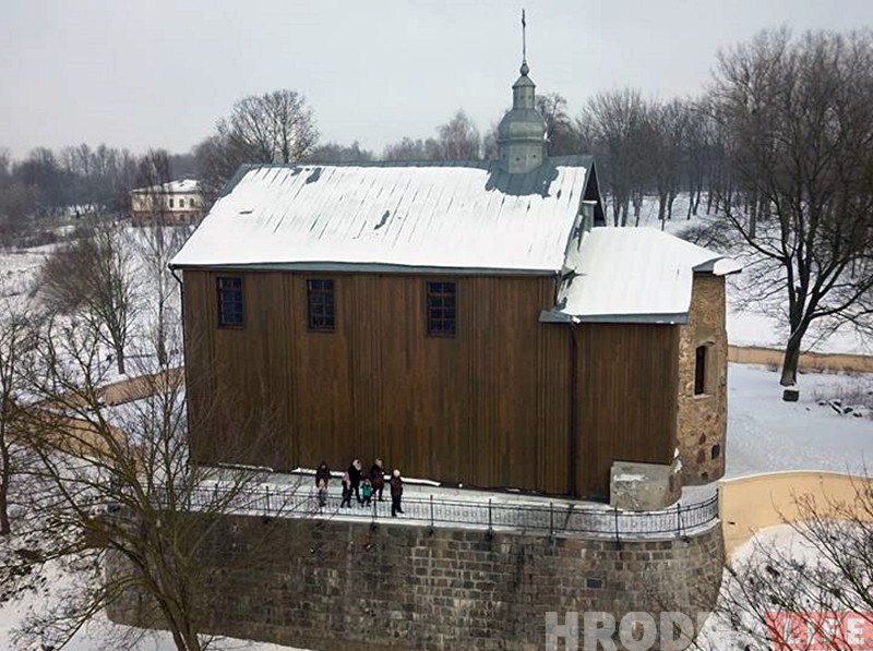 В Коложе закончился ремонт стены. Начинается подготовка к ремонту внутри В Коложе закончился ремонт стены. Начинается подготовка к ремонту внутри