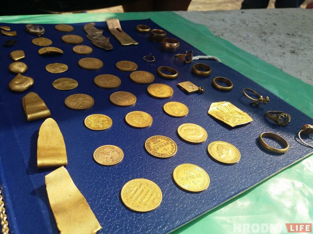 В центре Гродно нашли еврейский клад времен Второй мировой