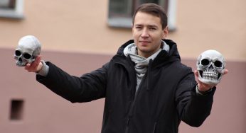 «Мама сначала шарахалась». Гродненец делает черепа на продажу