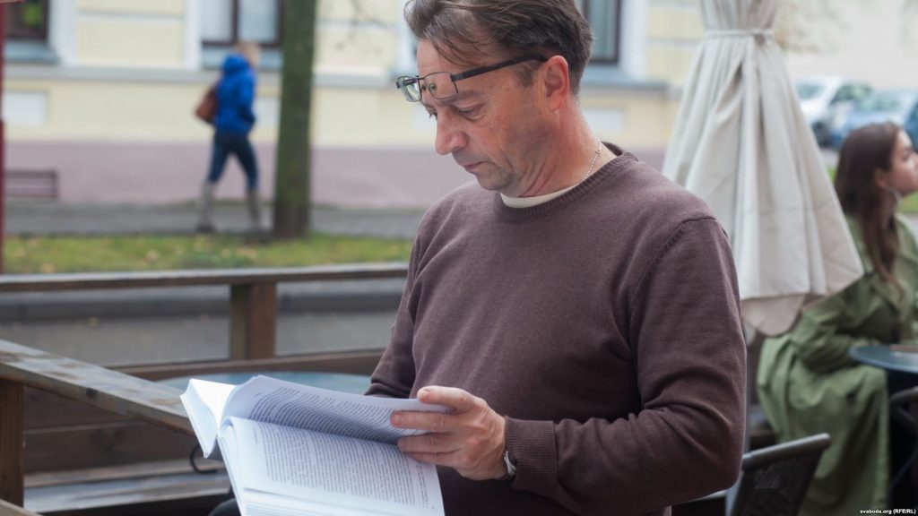 Премьер БНР, который останавливал огонь. 10 фактов из новой книги Александра Смоленчука