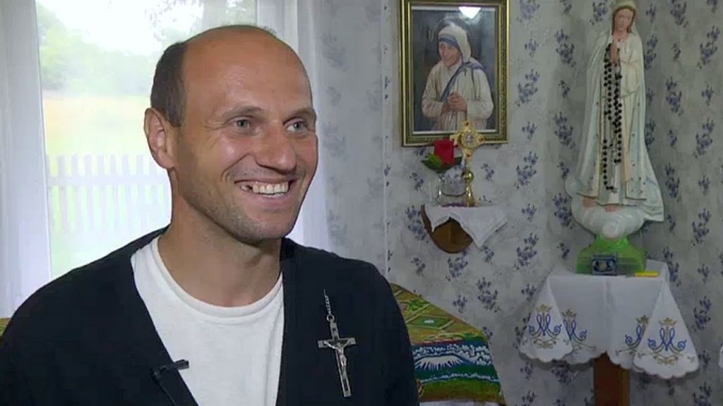 "Все они хотят кушать". Брат Луиджи едет в Гродно чтобы помочь бездомным