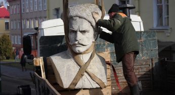 Российские СМИ волнует памятник Чапаеву в Гродно. Им ответил МИД