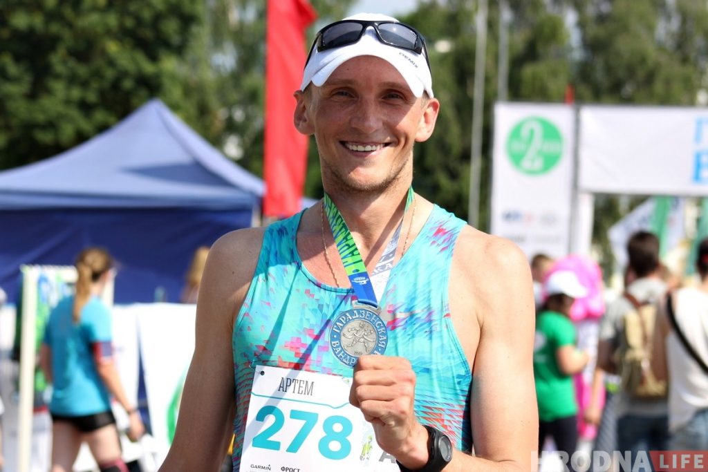 Третья "Гарадзенская вандроўка" прошла по улицах Гродно (ИЩИТЕ СЕБЯ)