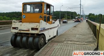 Пробки и авария. Как проходит ремонт моста на Поповича