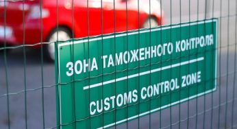 Раньше ездили в шоп-тур, сейчас — на работу. Зачем белорусы ездят за границу и что оттуда привозят