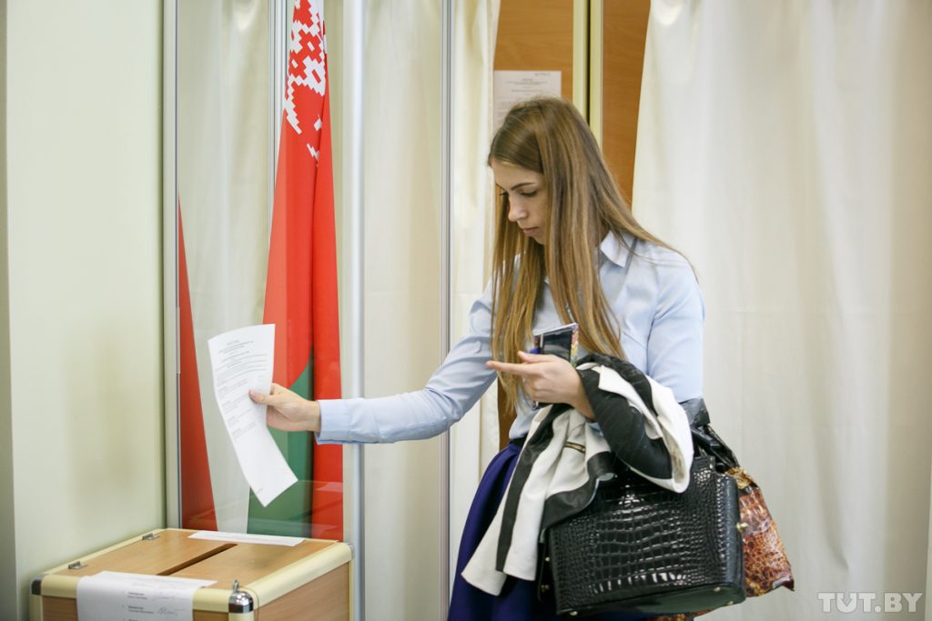 Уже 12 человек хотят баллотироваться на должность президента Беларуси