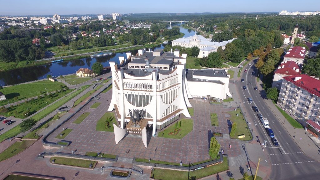 Пьеса с открытым финалом. Что ждет актёров из Гродно, которые отказались играть из солидарности с задержанным коллегой