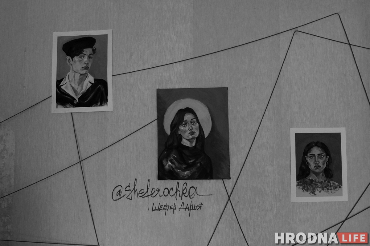 Галерея одного дня: молодые художники выставились в пустой квартире в центре Гродно Галерея одного дня: молодые художники выставились в пустой квартире в центре Гродно