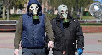 Худшие показатели в регионе. Как коронавирус распространяется в Беларуси и соседних странах