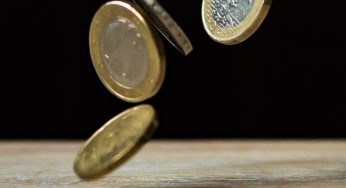 Лукашенко одобрил первый пакет мер по поддержке экономики и соцсферы