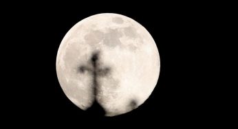 Как выглядит главное суперлуние 2020 года над Гродно