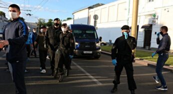 «Готовились за год, сговорились со Статкевичем». Прокурор рассказал, что произошло в день задержания Тихановского в Гродно