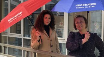 Первый в Беларуси зонтик-шеринг начал работать в Гродно