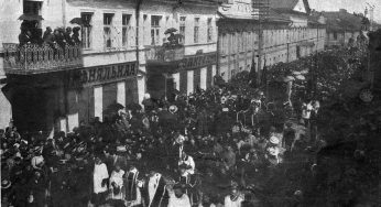 110 лет назад Гродно прощался с Элизой Ожешко: как это было и как появился памятник писательнице
