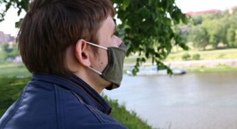 «Отцу до последнего не говорили, что мама умерла». Гродненец рассказал, как его семья столкнулась с COVID-19