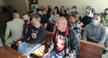 Гродненскому активисту дали 10 суток ареста. На суде его поддерживала Канопацкая