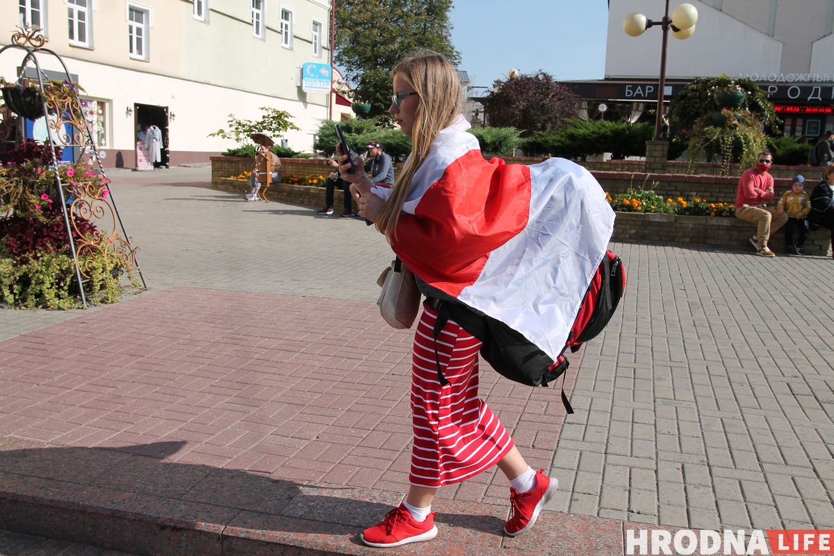 Наступили коленом на шею и душили. Как выглядели задержания в Гродно 20 сентября