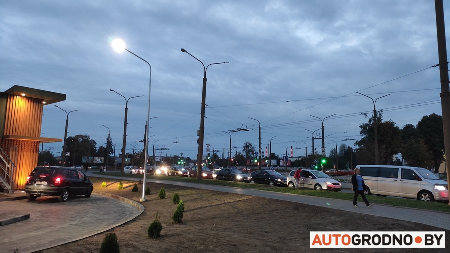 Очереди в МакДональдс в Гродно - Макдрайв