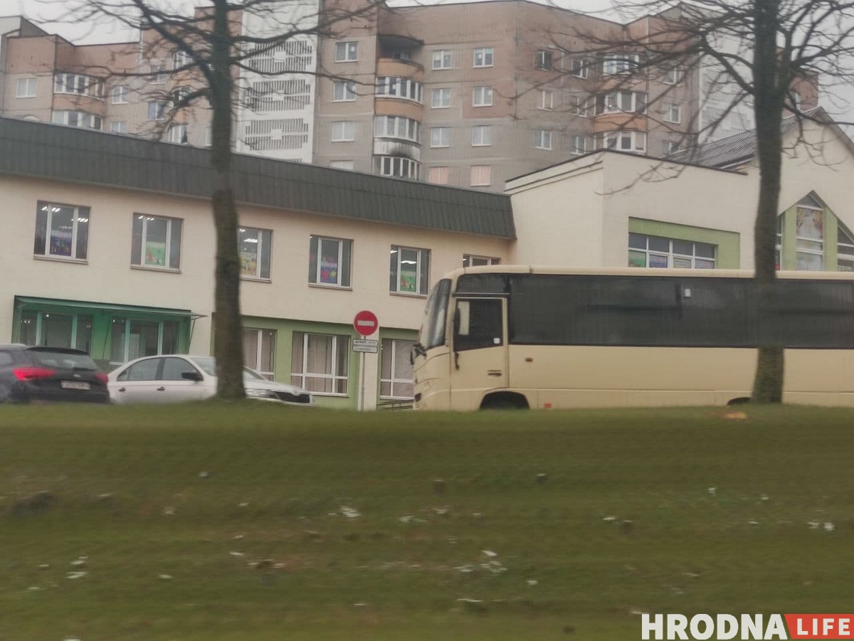 Минимум 12 человек задержали в Гродно во дворах 29 ноября. Милиция: "ненадолго собирались малочисленные группы граждан"