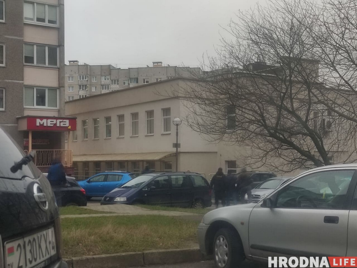 Минимум 12 человек задержали в Гродно во дворах 29 ноября. Милиция: "ненадолго собирались малочисленные группы граждан"