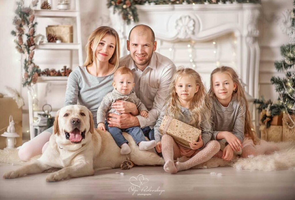 «При падении режима мы прилетим в Беларусь из любой точки мира». Гродненец рассказал, почему вывез семью в Украину Семья Оларь в Гродно сбежали в украину