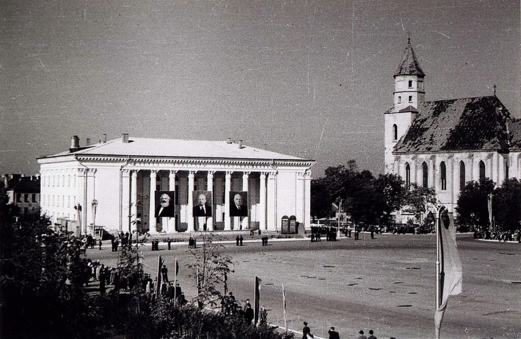 «Гродно – столица, которая осталась». Hrodna.life готовит к публикации книгу таинственного Евгения Асноревского