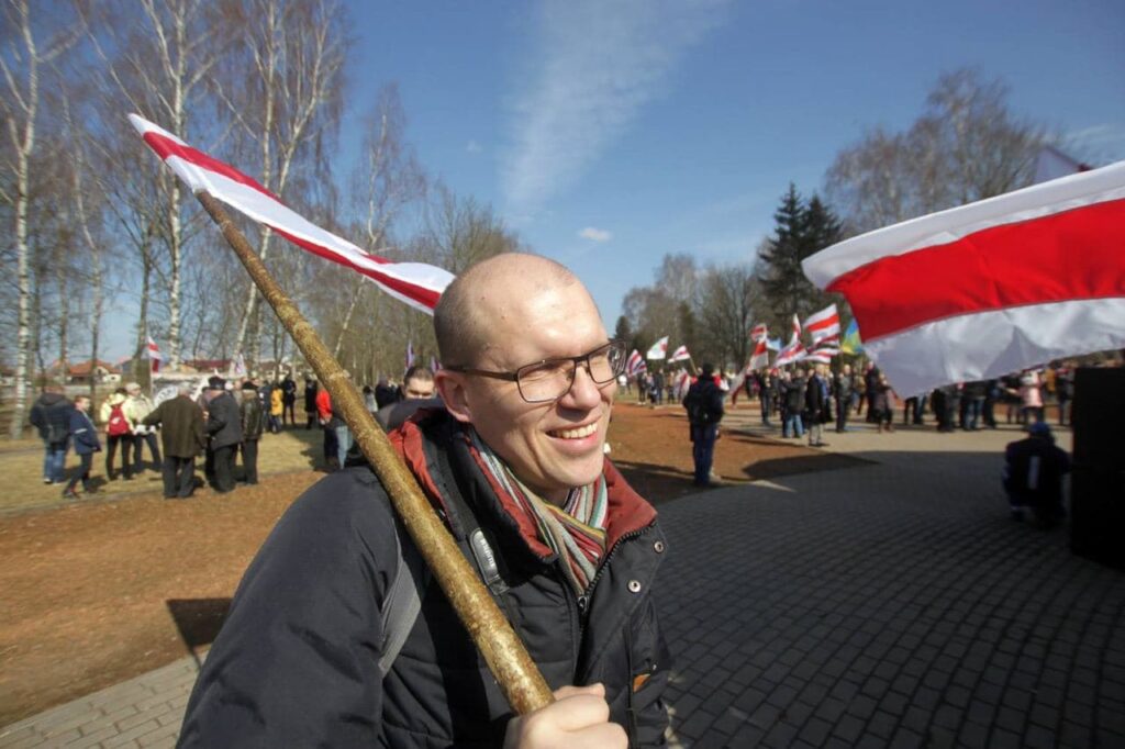 Студенты заступились за преподавателя ГрГУ, которому не продлили контракт. Что ответила администрация