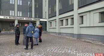 “Звальнялі выхаднымі і падчас бальнічных”. 13 звольненых рабочых падалі ў суд на “Гродна Азот”