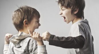 «Одноклассники били по голове и животу ногами». В Гродно резко выросло число школьных травм