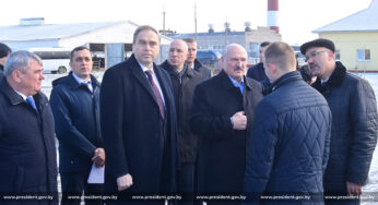 “Будут у вас другие президенты, а сейчас наберитесь терпения”. О чем Лукашенко говорил в Гродно