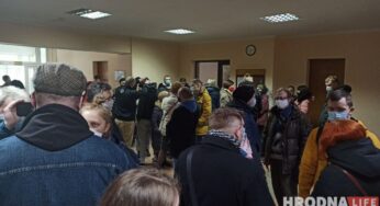 Суд над Игорем Банцером снова перенесли. Он голодает всухую уже 10 сутки