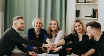 Переиграть судьбу помогут «Нити дружбы». В Гродно готовят патронатных воспитателей для подростков из детского дома