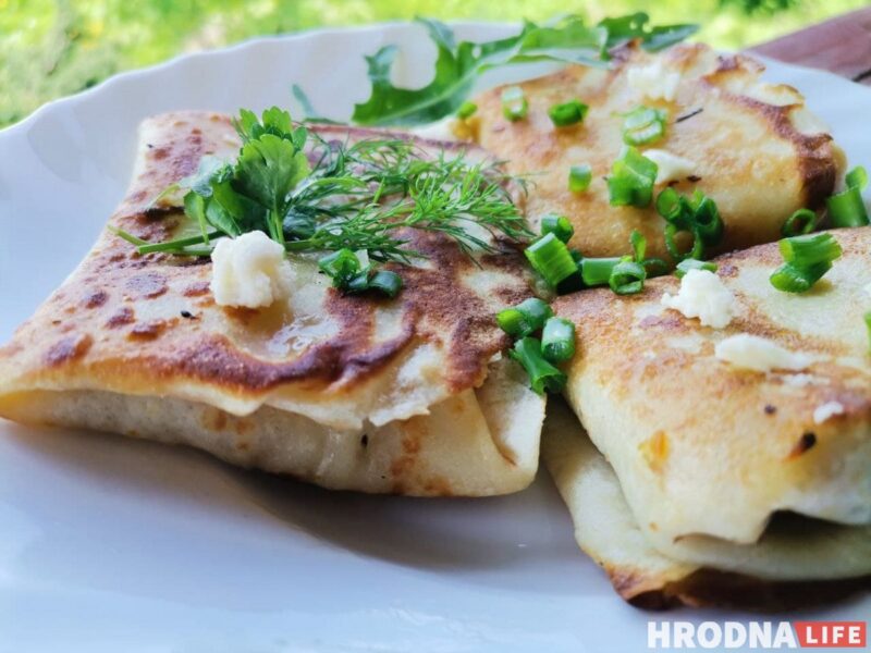 Готовь быстро, ешь медленно. Блинчики с начинкой для воскресного завтрака Готовь быстро, ешь медленно. Блинчики с начинкой для воскресного завтрака
