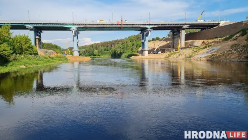 "Атмосфера не праздничная". Открытие нового моста в Гродно перенесли во второй раз "Атмосфера не праздничная". Открытие нового моста в Гродно перенесли во второй раз