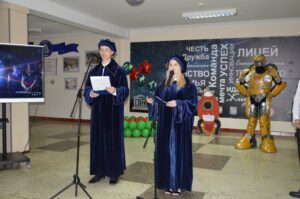 Прогуляться по Марсу и МКС можно в Гродно. В лицее №1 открылся класс астрономии с телескопом и VR-очками Прогуляться по Марсу и МКС можно в Гродно. В лицее №1 открылся класс астрономии с телескопом и VR-очками