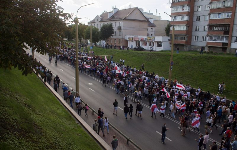 Гродненский аналог “хороводного дела”: за одну акцию протеста в сентябре 2020 года судят десятки человек