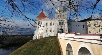 Опаздывают на четыре года. Реконструкцию внутри Старого замка планируют на 2026 год