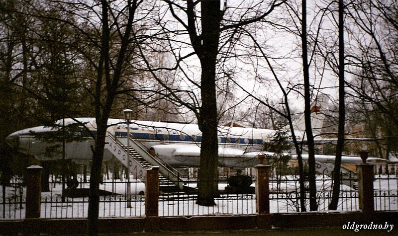 кинотеатр Полёт Гродно самолет в парке