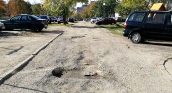 Начнут с проблемных. Где в Гродно отремонтируют дворы в этом году