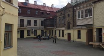 В 2022 году в Гродно планируют отремонтировать 150 дворов. К ремонту предлагают присоединиться местным жителям