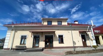 В центре Гродно освободилось еще одно место под общепит или офис. Оттуда уезжает фитнес-клуб