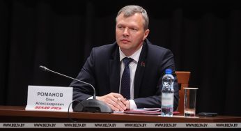 Западнорусист, сенатор, говорил с протестующими. Бывший проректор ГрГУ возглавил «Белую Русь»