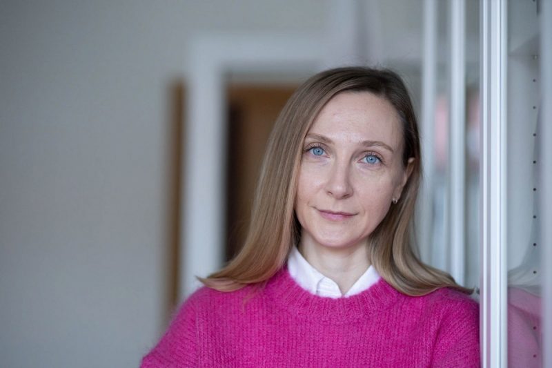 «Люди боятся этого слова из трёх букв». Психолог Ольга Величко о женщинах с онкологическими диагнозами и о том, как быть их близким «Люди боятся этого слова из трёх букв». Психолог Ольга Величко о женщинах с онкологическими диагнозами и о том, как быть их близким