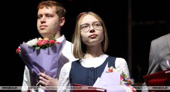 Стипендиатов фонда талантливой молодежи будут лишать выплат и звания за «политические» статьи. Деньги заставят вернуть