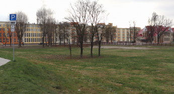 Рядом с филармонией продают участок за $100 000. Что там могут построить? (обновлено)