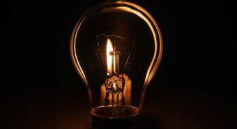 Троллейбусы остановились, люди остались без света. В Гродно пропало электричество