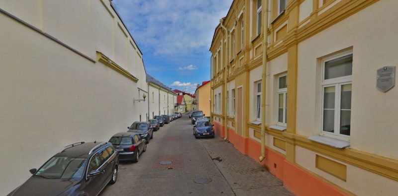 Улица Городничанская в Гродно - запрет парковки. В центре Гродно запретили парковку машин